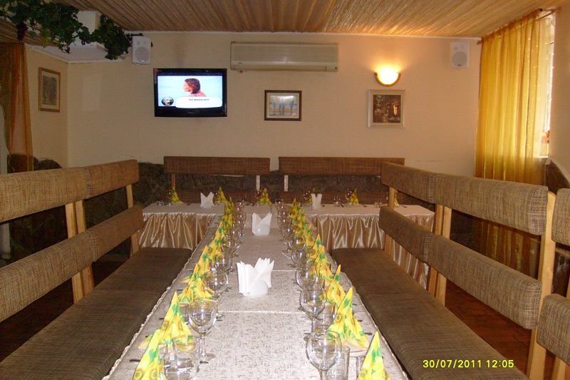 снимок помещения для мероприятия Бары Гриль-клуб на 2 мест Краснодара