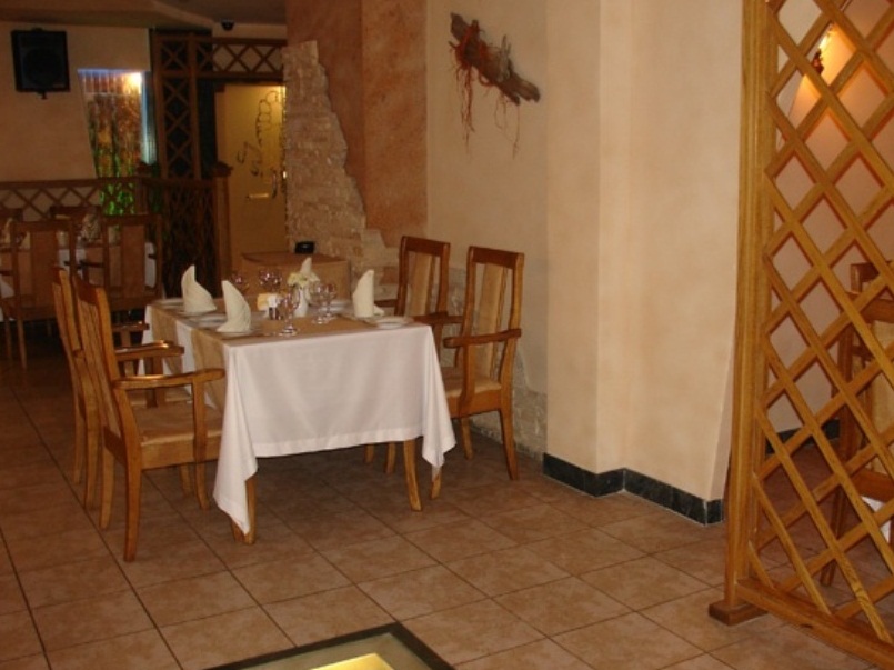 фото оформления Рестораны Золотой скорпион на 3 мест Краснодара