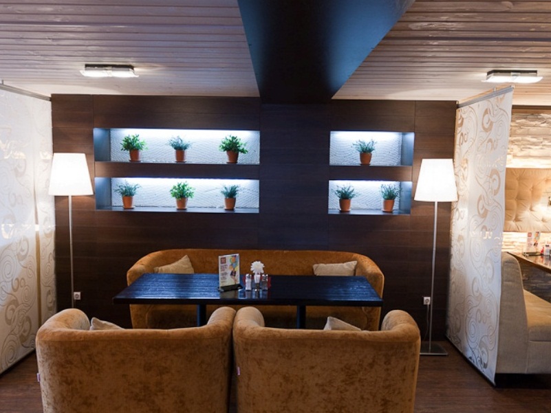 фотография помещения Рестораны Своя Компания на Амундсена   на 2 мест Краснодара